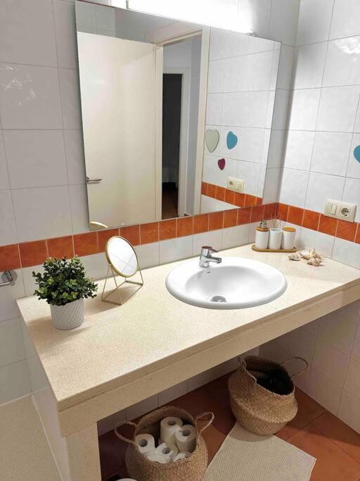 Apartamento St Agusti - Centro マタロー エクステリア 写真