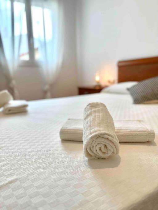 Apartamento St Agusti - Centro マタロー エクステリア 写真