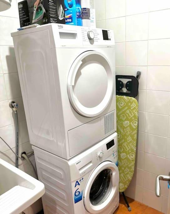 Apartamento St Agusti - Centro マタロー エクステリア 写真